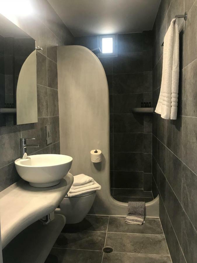 Muses Rooms Milos Προβατάς Εξωτερικό φωτογραφία